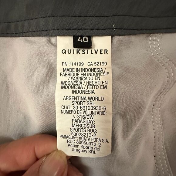 Quiksilver ~ Mens grey Boardshorts ~ size 40 - Picture 11 of 14